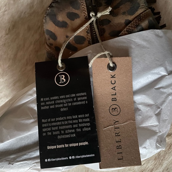 Liberty Black Chloe Chita Miel Boot SZ 9.5 - Picture 4 of 11